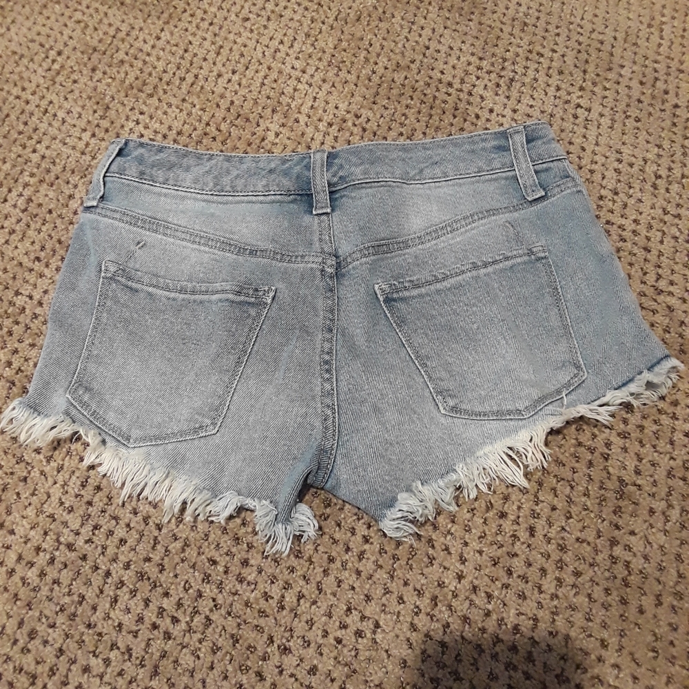 Mossimo patterned jean shorts - Picture 3 of 5